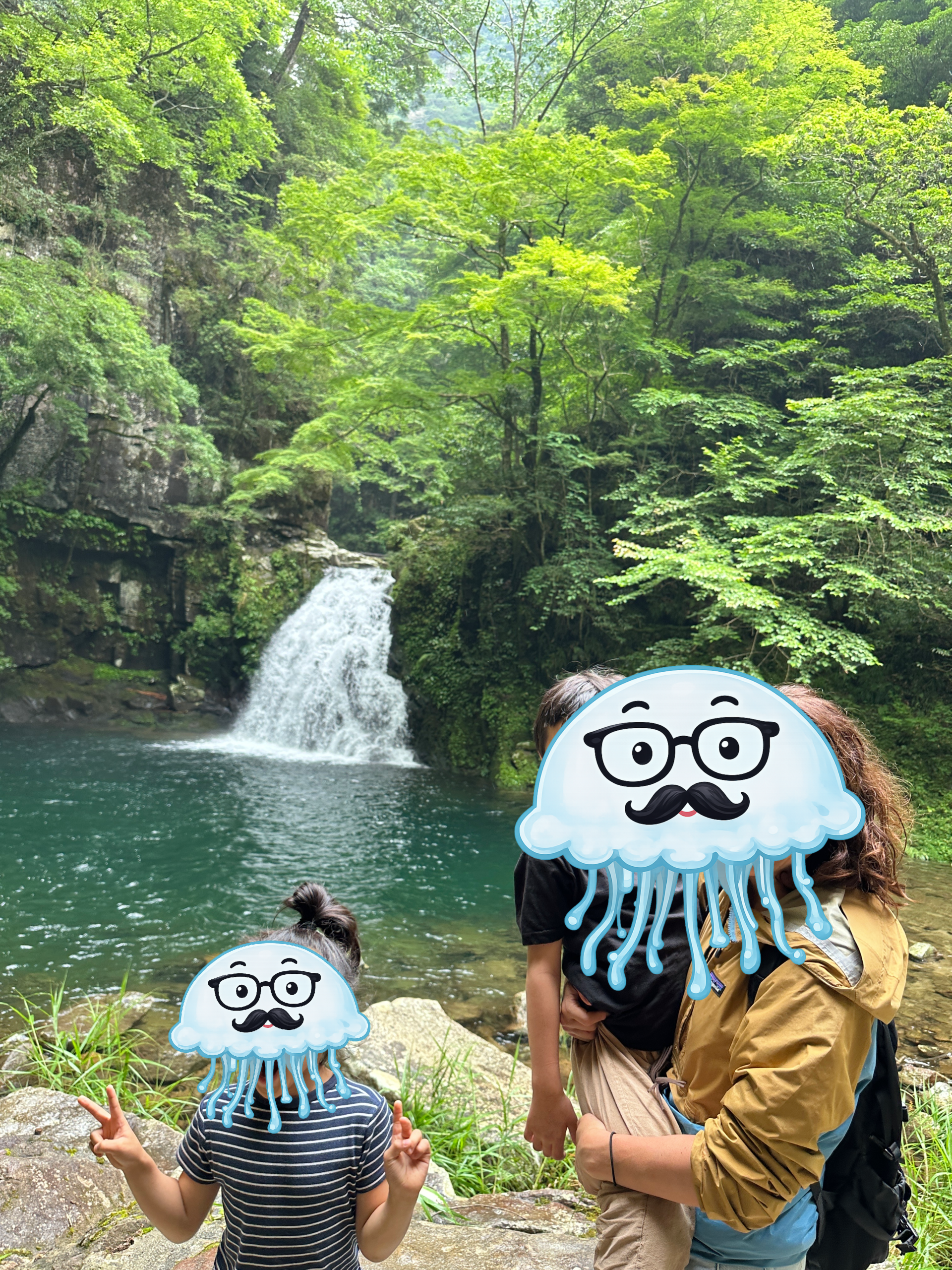 千手滝家族で